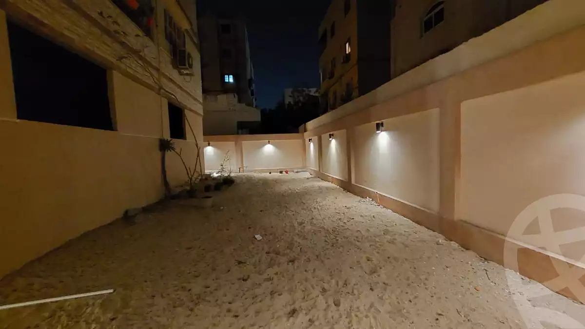 https://aqarmap.com.eg/en/listing/6470562-for-sale-cairo-6th-of-october-el-ahyaa-neighborhood-3rd-nasr-ammar-st
