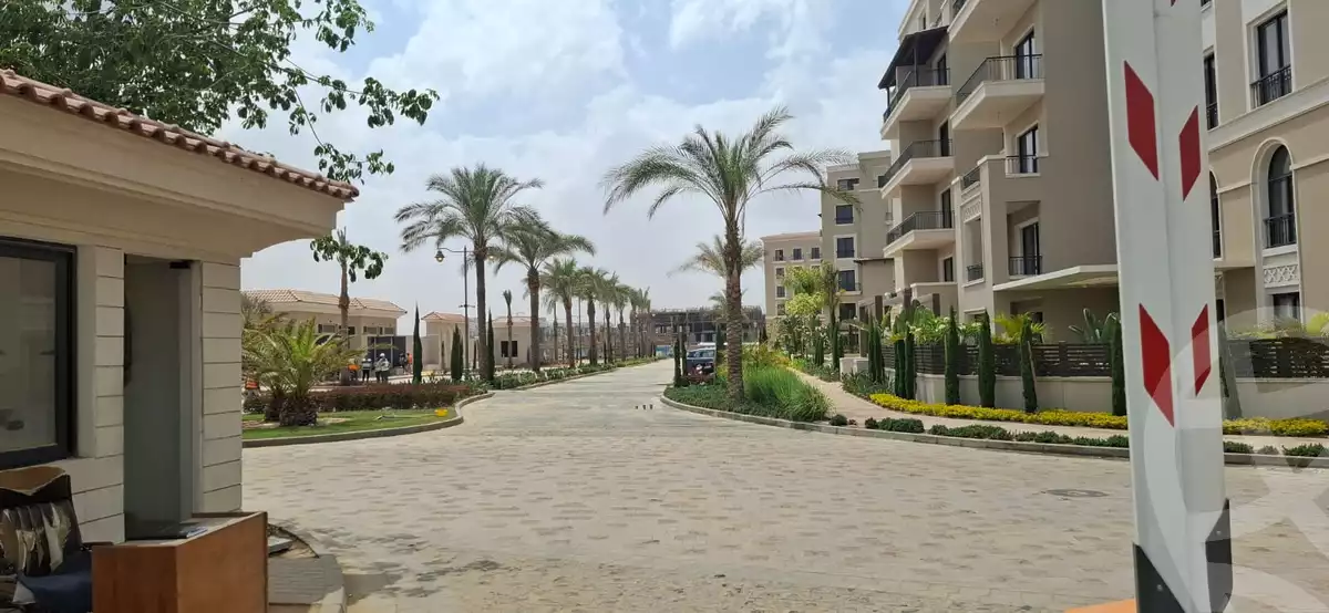 https://aqarmap.com.eg/en/listing/6471079-for-sale-cairo-el-sheikh-zayed-city-compounds-kmbwnd-fyldj-wyst-dr-llttwyr