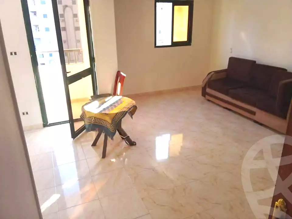 https://aqarmap.com.eg/en/listing/6467893-for-sale-alexandria-ganaklis
