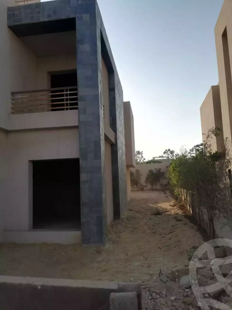 https://aqarmap.com.eg/en/listing/6472884-for-sale-cairo-el-sheikh-zayed-city-compounds-el-karma-4