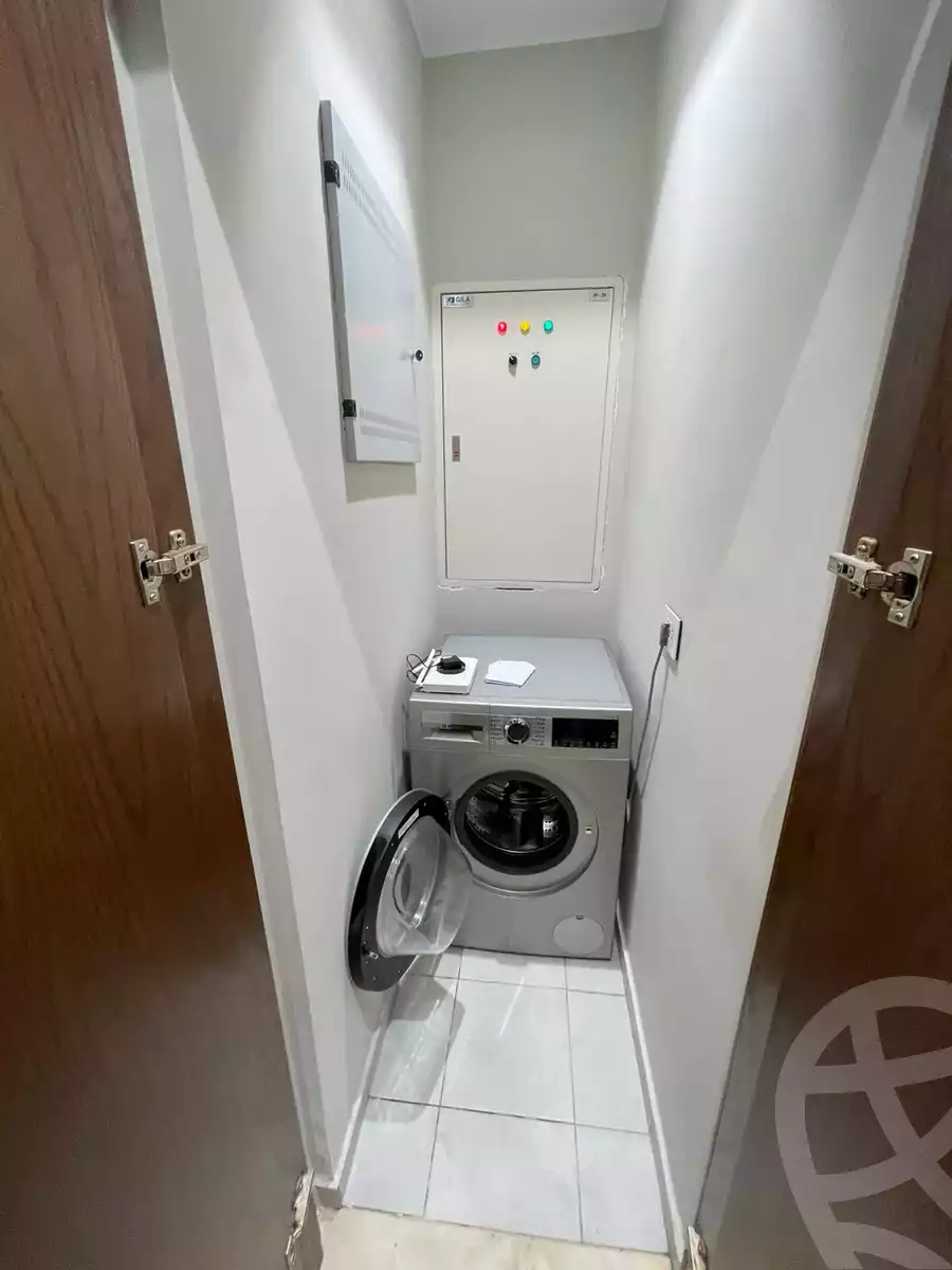 https://aqarmap.com.eg/en/listing/6473471-for-rent-cairo-6th-of-october-compounds-aeon