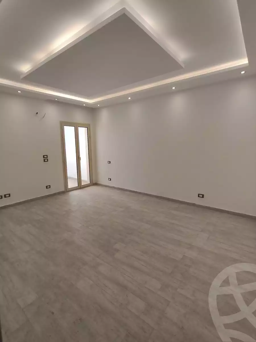 https://aqarmap.com.eg/ar/listing/6475129-for-sale-alexandria-el-asafra-l-sfr-bhry
