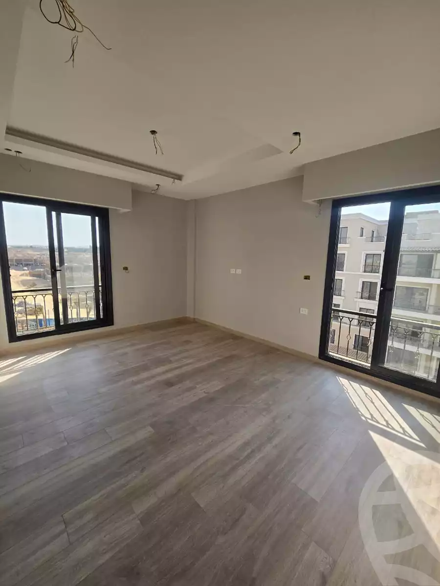 https://aqarmap.com.eg/en/listing/6477358-for-sale-cairo-el-sheikh-zayed-city-compounds-kmbwnd-fyldj-wyst-dr-llttwyr