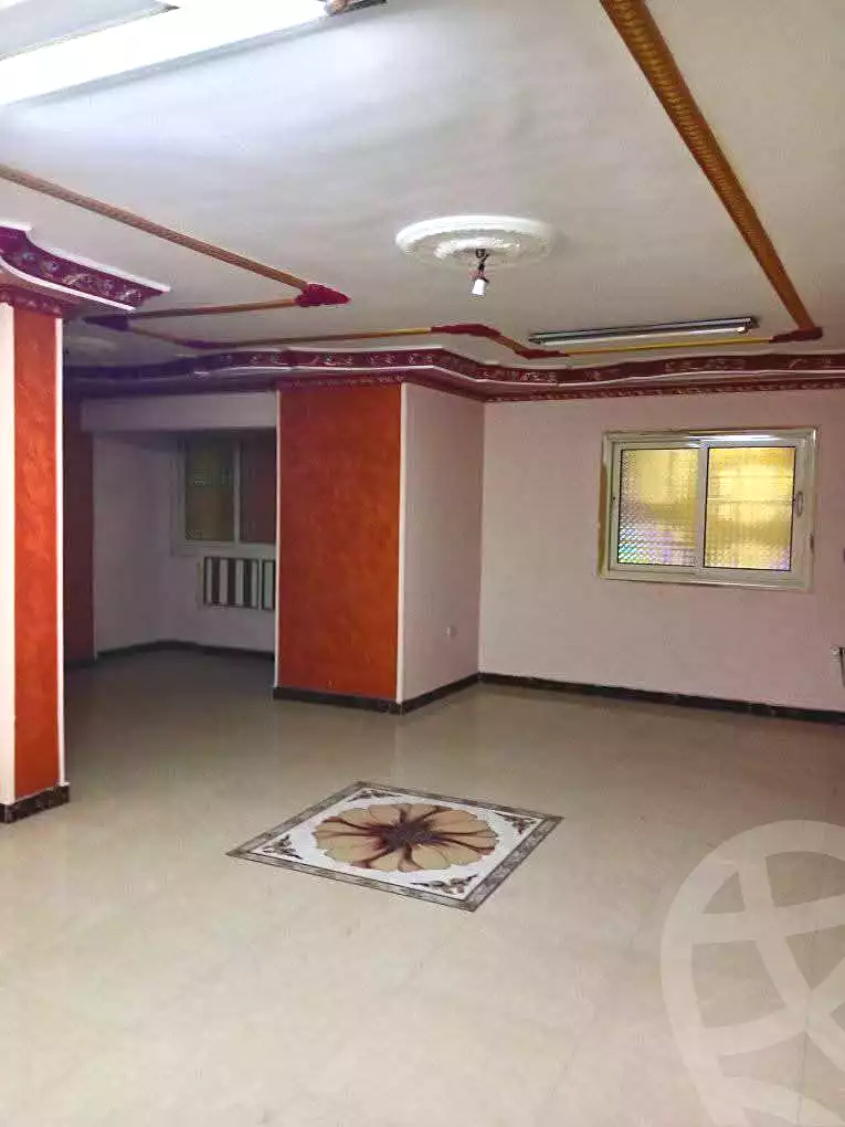 https://aqarmap.com.eg/ar/listing/6478759-for-sale-qalyubia-shubra-el-khaima