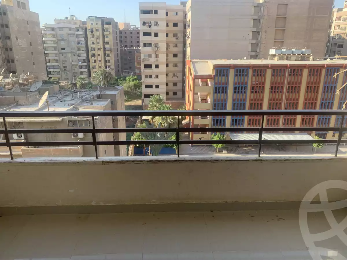 https://aqarmap.com.eg/en/listing/6479078-for-rent-cairo-helwan-helwan-el-sharkeya-saleh-sobhy-st