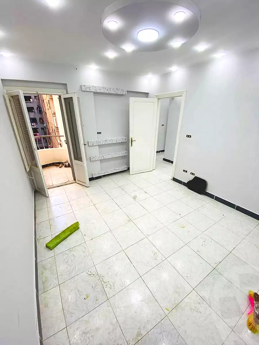 https://aqarmap.com.eg/ar/listing/6479664-for-sale-alexandria-l-jmy-lbytsh-shahr-al-assal-st