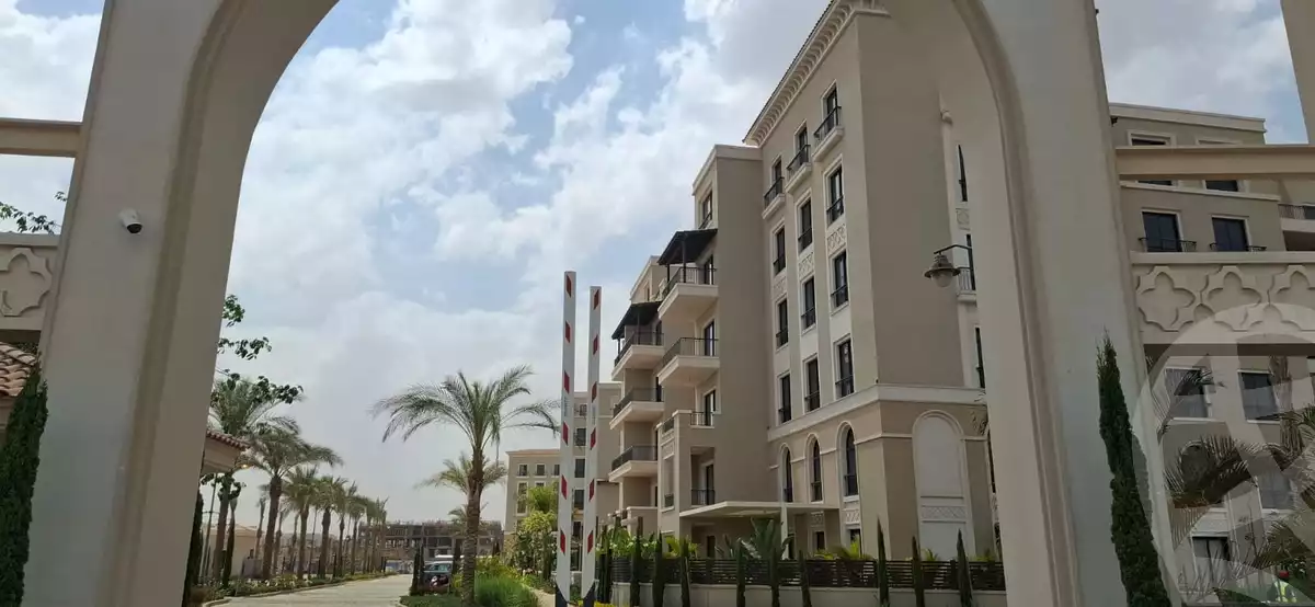 https://aqarmap.com.eg/en/listing/6480630-for-sale-cairo-el-sheikh-zayed-city-compounds-kmbwnd-fyldj-wyst-dr-llttwyr