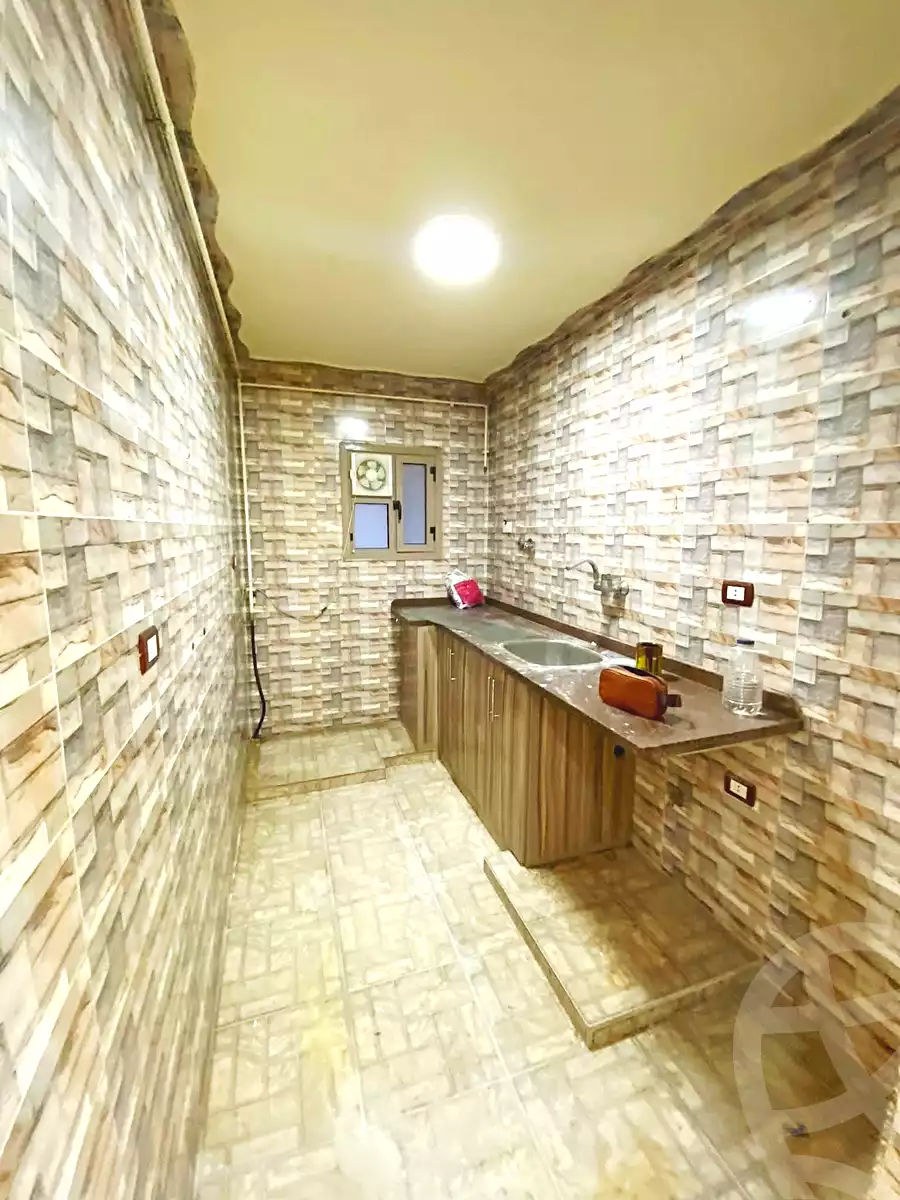 https://aqarmap.com.eg/ar/listing/6481151-for-sale-alexandria-l-jmy-lbytsh-el-zohour-st