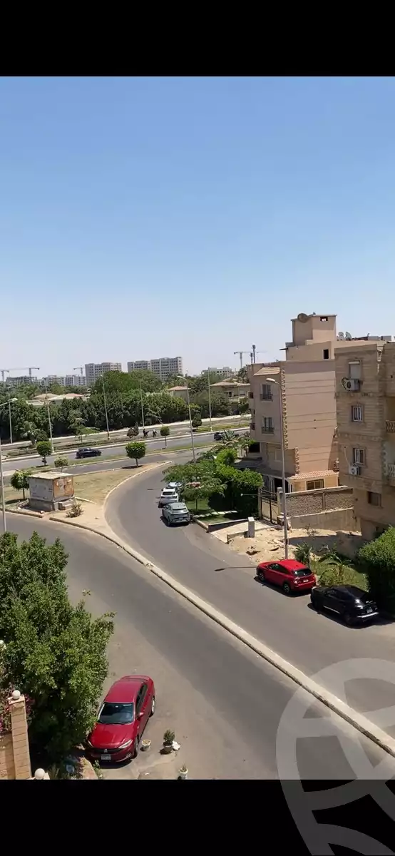 https://aqarmap.com.eg/en/listing/6484594-for-sale-cairo-el-sheikh-zayed-city-el-hay-elsabeaa-lhy-lsb