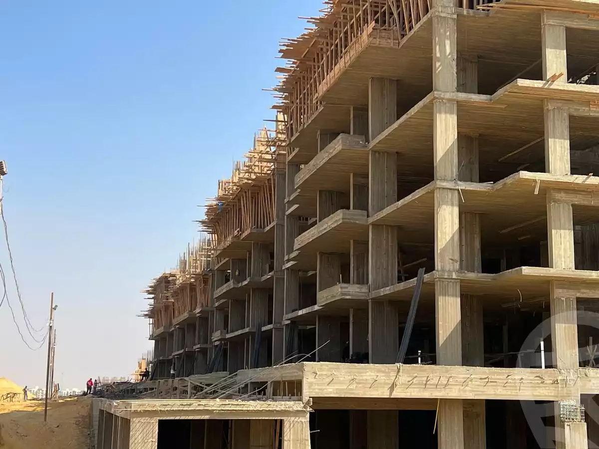 https://aqarmap.com.eg/en/listing/6484714-for-sale-cairo-el-sheikh-zayed-city-compounds-jazal-legacy-estate