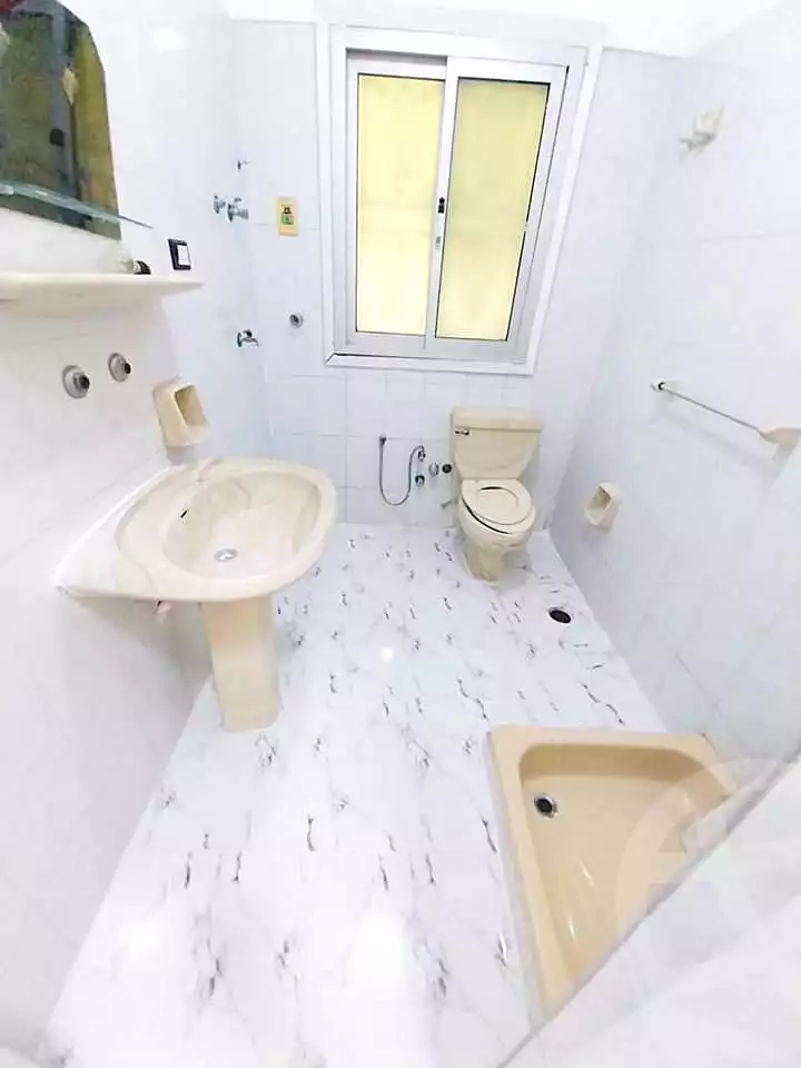 https://aqarmap.com.eg/ar/listing/6485425-for-sale-alexandria-l-jmy-shataa-el-nakheel