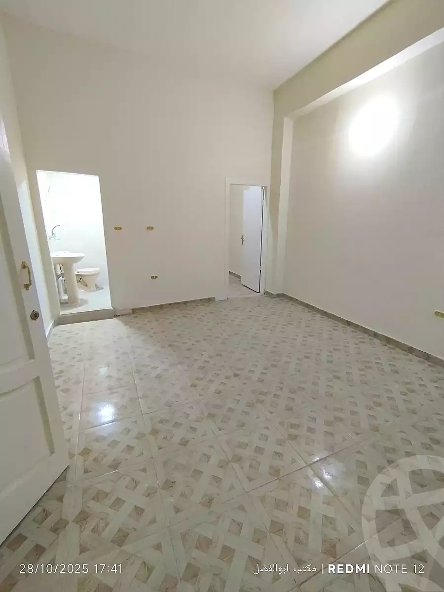 https://aqarmap.com.eg/en/listing/6486423-for-sale-alexandria-lsywf-el-falki
