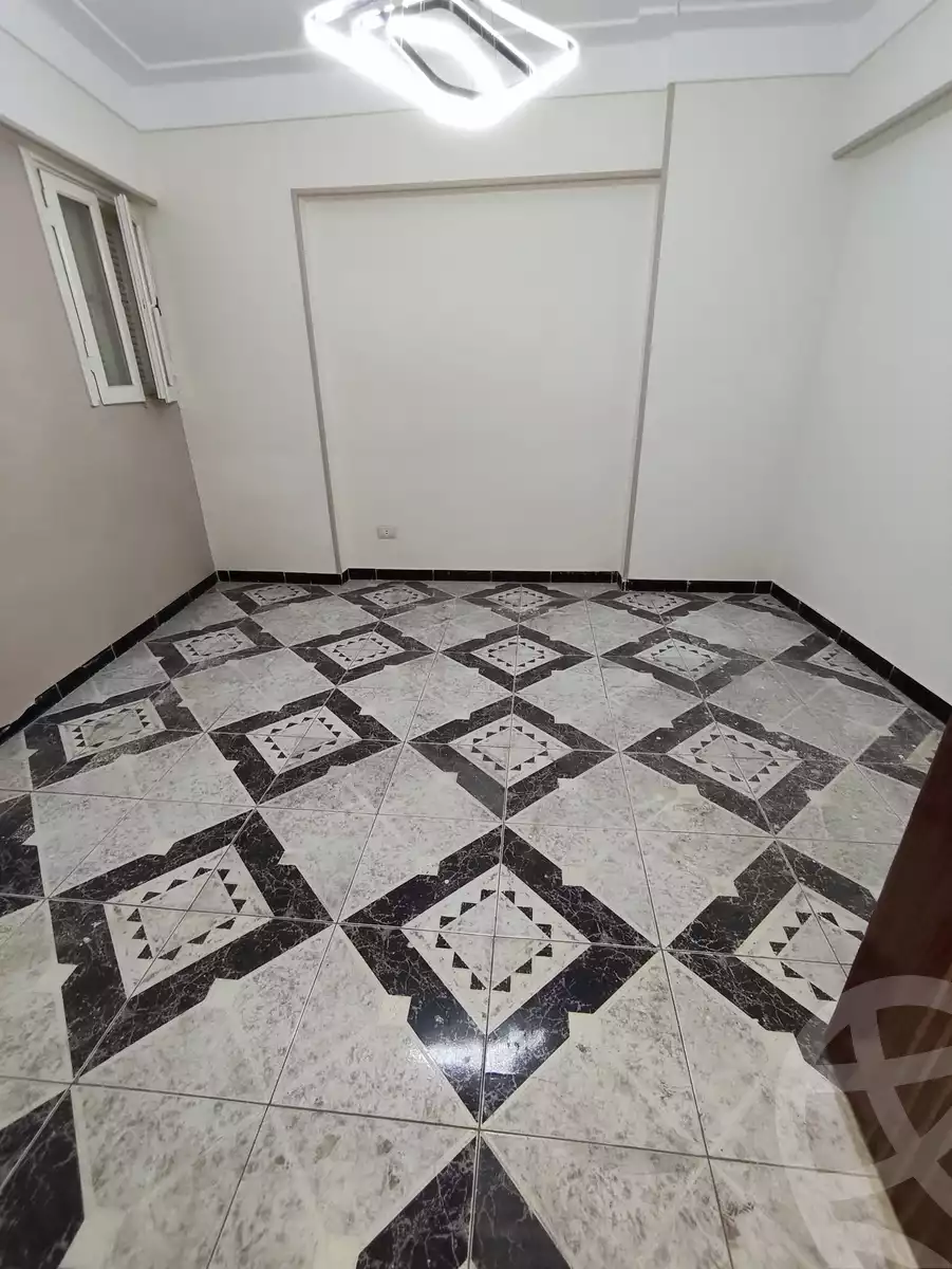 https://aqarmap.com.eg/en/listing/6488308-for-sale-alexandria-el-mandara-alex-el-mandara-bahri