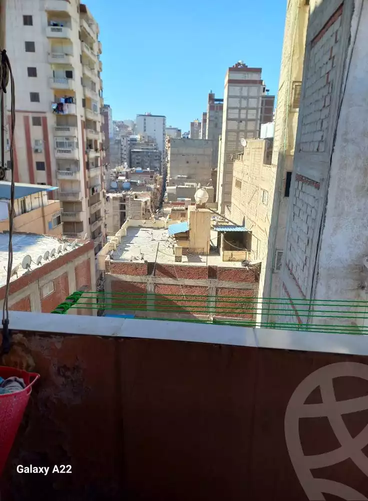 https://aqarmap.com.eg/ar/listing/6492928-for-sale-alexandria-sydy-bshr-sydy-bshr-bhry-khalil-hamada-st