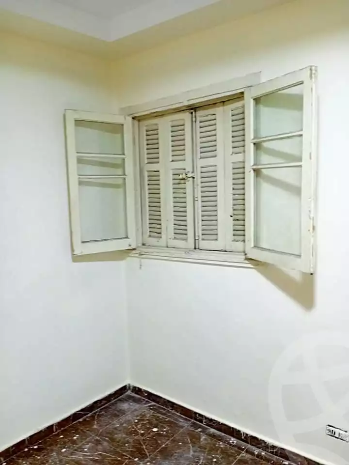 https://aqarmap.com.eg/en/listing/6493111-for-sale-alexandria-lsywf-el-seyouf-qebly