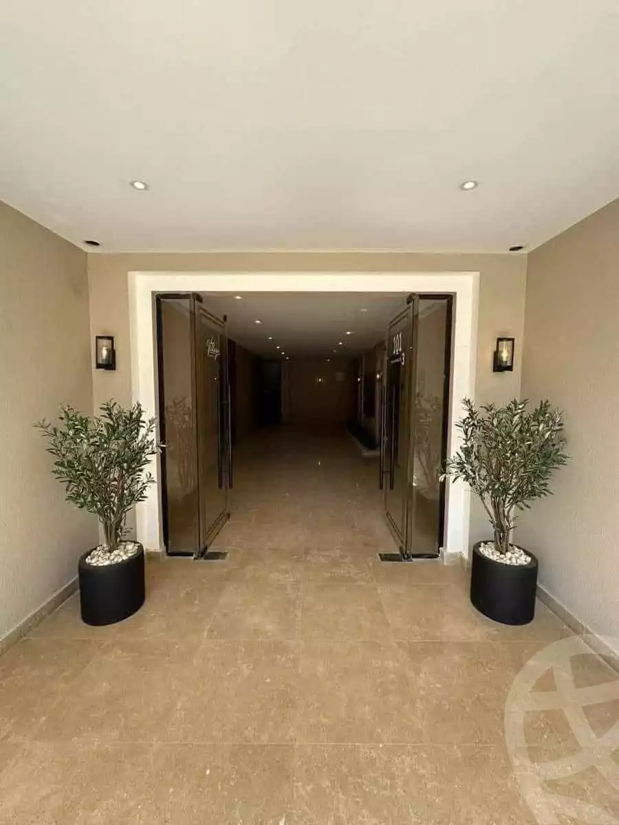 https://aqarmap.com.eg/ar/listing/6495391-for-rent-cairo-el-sheikh-zayed-city-compounds-kmbwnd-fyldj-wyst-dr-llttwyr