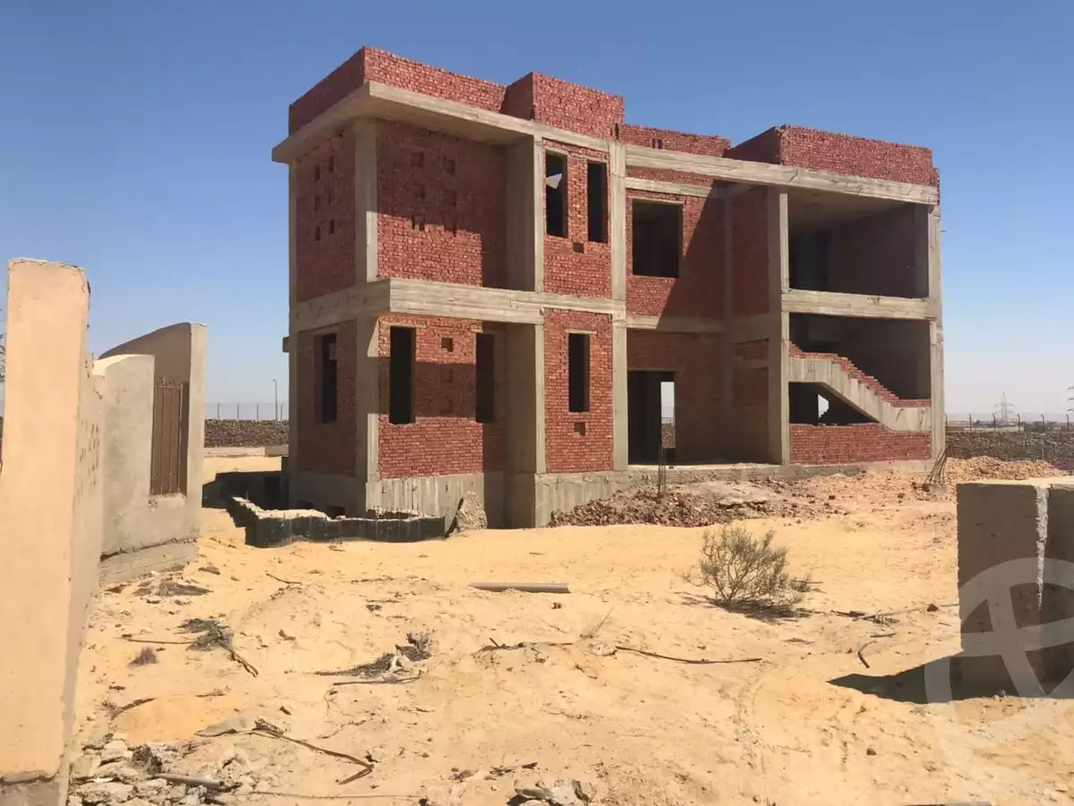 https://aqarmap.com.eg/ar/listing/6495734-for-sale-cairo-el-sheikh-zayed-city-alex-cairo-desert-road-kmbwnd-fy-tryq-skndry-lshrwy