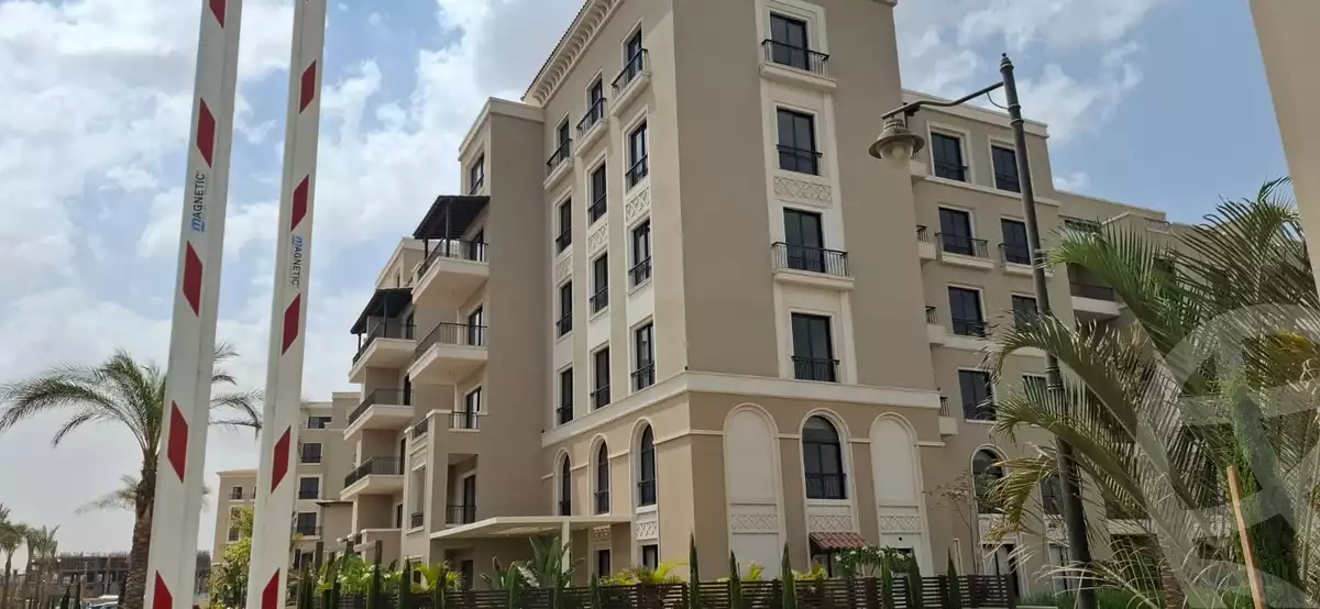 https://aqarmap.com.eg/en/listing/6495961-for-sale-cairo-el-sheikh-zayed-city-compounds-kmbwnd-fyldj-wyst-dr-llttwyr