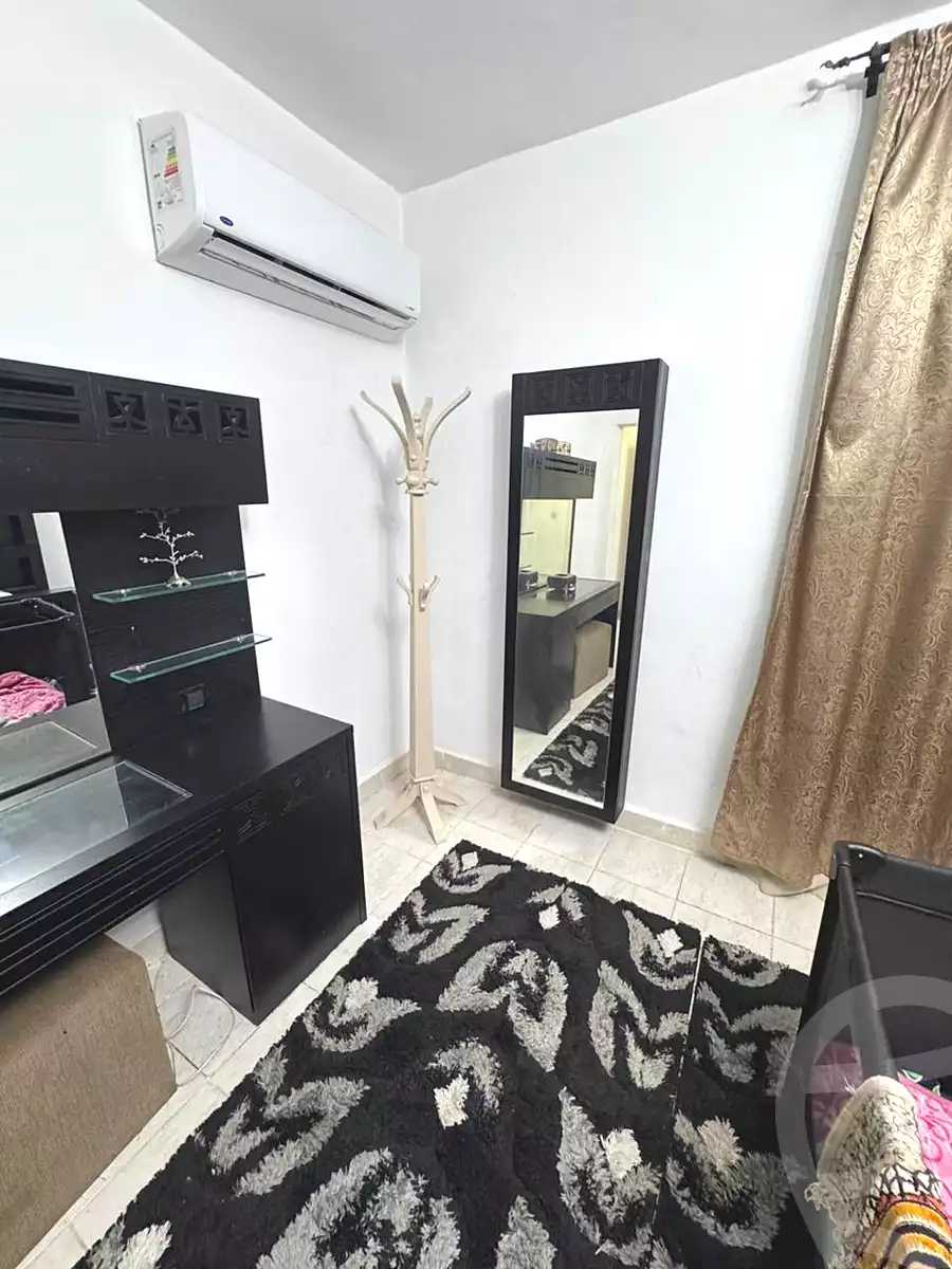 https://aqarmap.com.eg/en/listing/6499930-for-sale-cairo-new-cairo-lrhb-city-phase-8