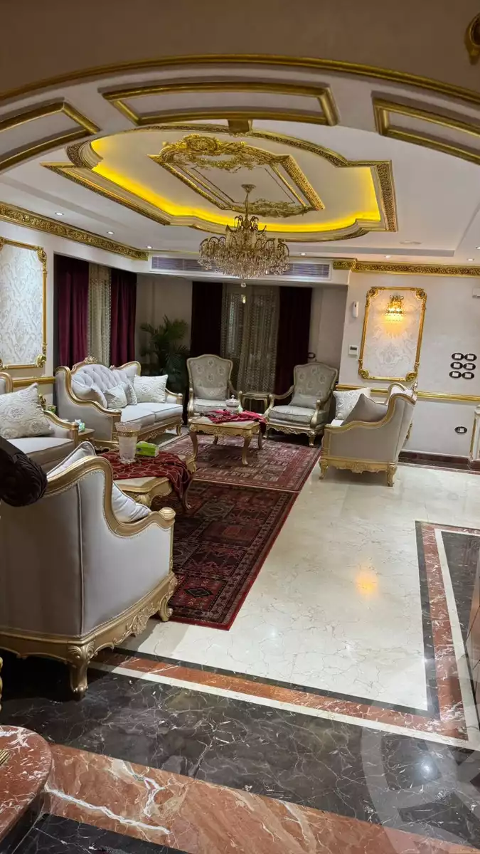 https://aqarmap.com.eg/ar/listing/6501153-for-sale-cairo-el-sheikh-zayed-city-el-hay-elsabeaa-lhy-lsb