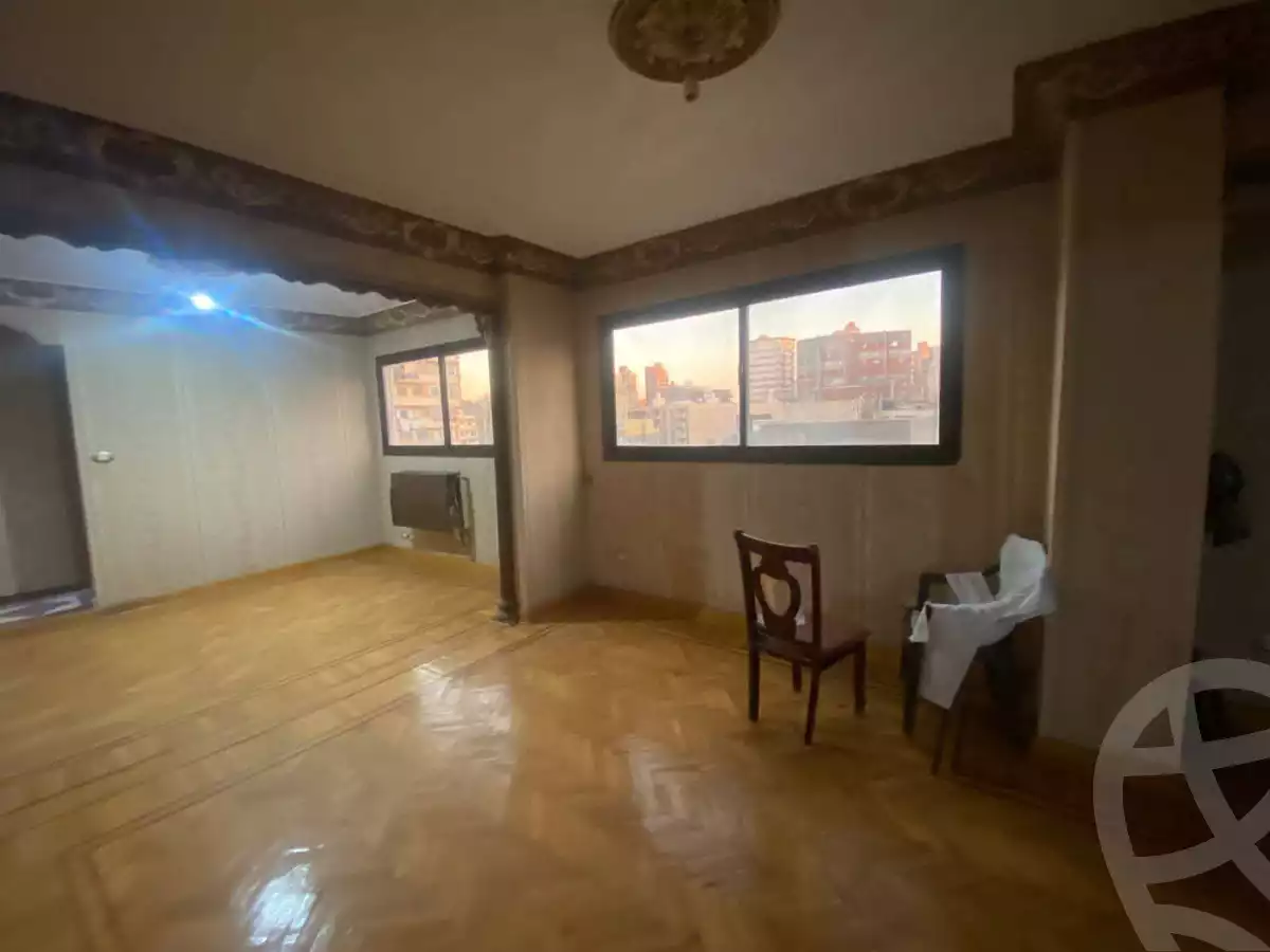 https://aqarmap.com.eg/en/listing/6501155-for-sale-alexandria-ganaklis