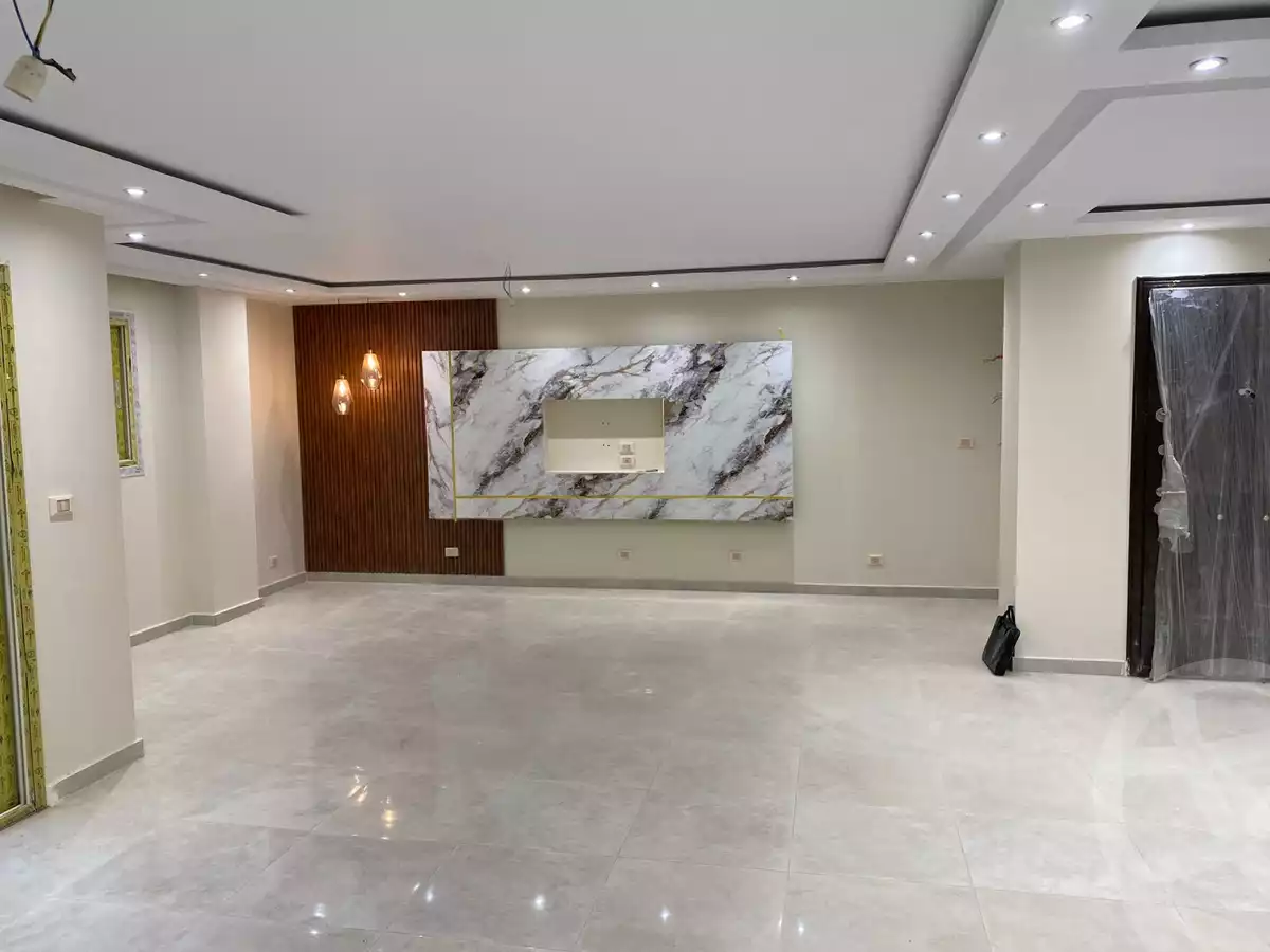 https://aqarmap.com.eg/en/listing/6501385-for-rent-cairo-heliopolis-sheraton-morabaa-el-wozaraa