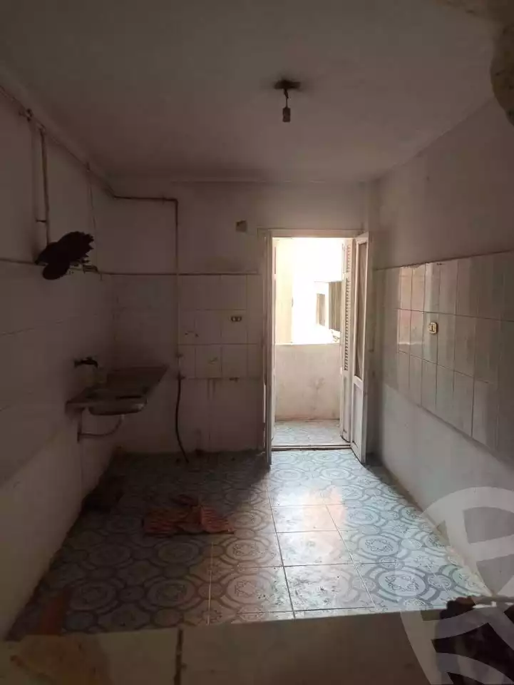 https://aqarmap.com.eg/ar/listing/6501513-for-rent-alexandria-l-jmy-el-hanouvel-el-kholafaa-el-rashdeen-st