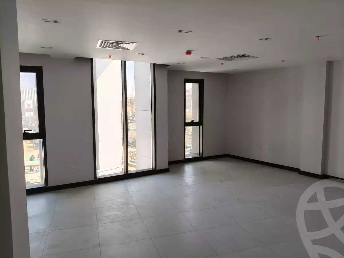 https://aqarmap.com.eg/ar/listing/6503069-for-rent-cairo-el-sheikh-zayed-city-compounds-central-avenue-mall-mabany-edris