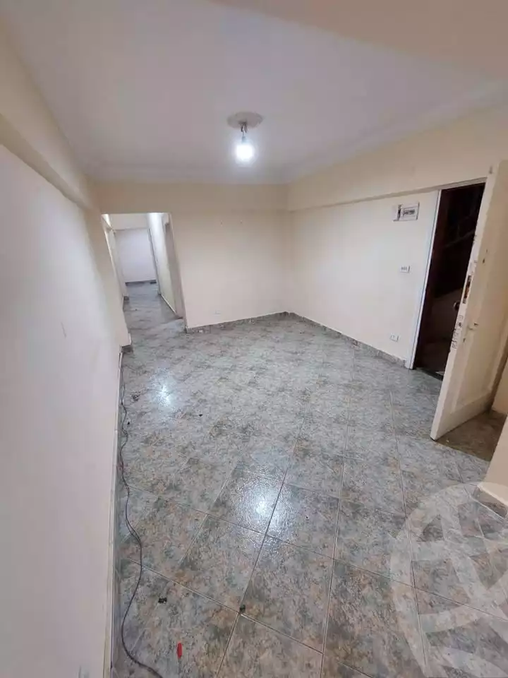 https://aqarmap.com.eg/ar/listing/6507087-for-rent-alexandria-sydy-bshr-sydy-bshr-bhry-shr-mhmwd-l-yswy