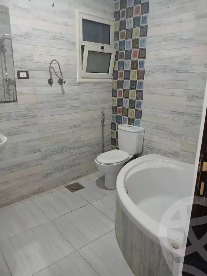 https://aqarmap.com.eg/en/listing/6508773-for-rent-alexandria-ganaklis