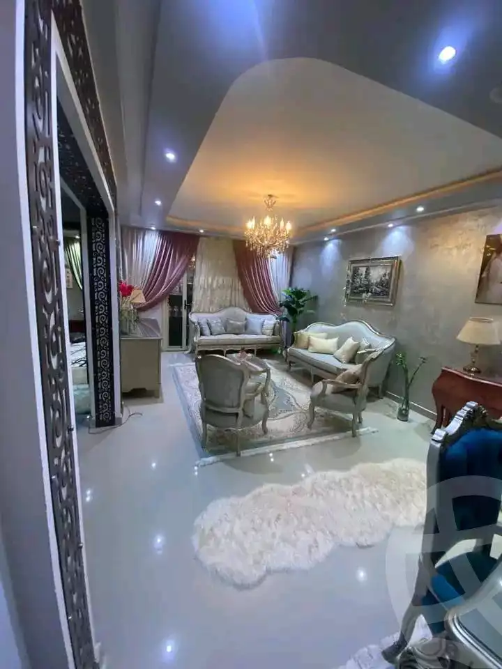 https://aqarmap.com.eg/ar/listing/6511329-for-sale-alexandria-l-jmy-lbytsh-el-zohour-st