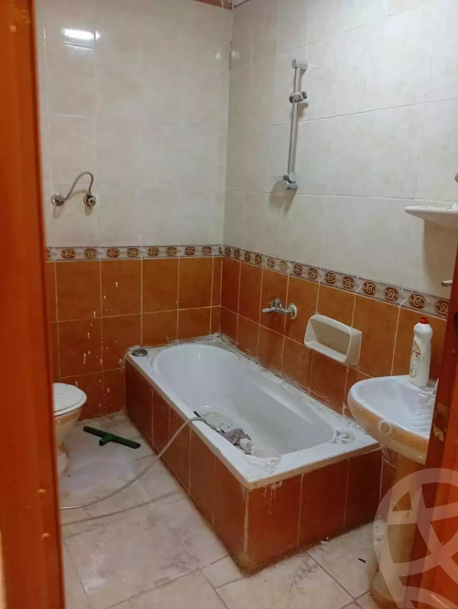 https://aqarmap.com.eg/en/listing/6512693-for-sale-alexandria-l-jmy-el-hanouvel-abo-bakr-el-sedeek-st