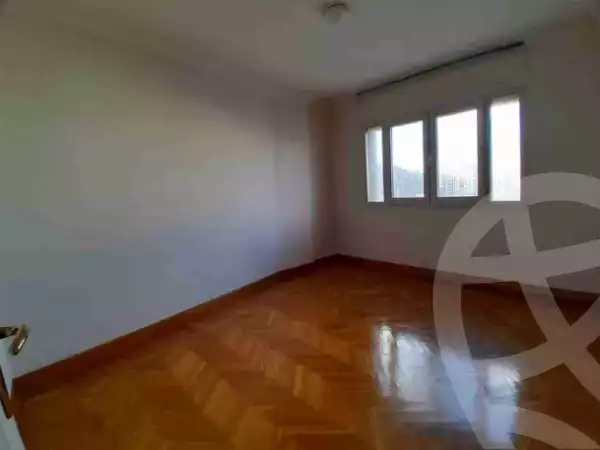 https://aqarmap.com.eg/en/listing/6514168-for-rent-alexandria-ganaklis