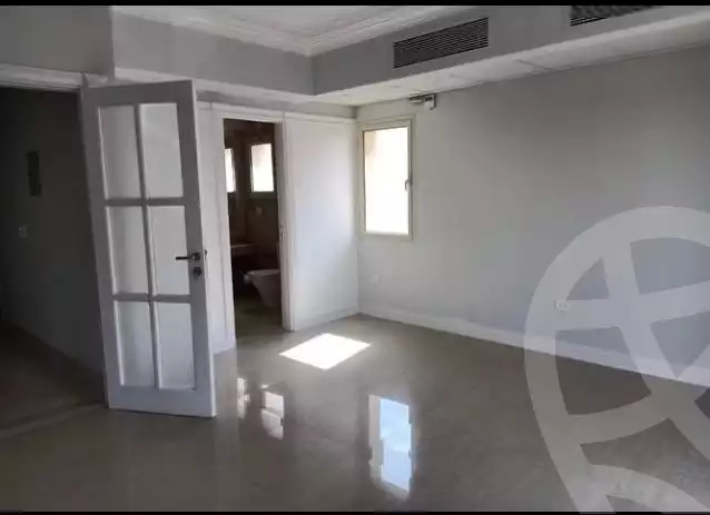 https://aqarmap.com.eg/en/listing/6515231-for-sale-cairo-el-sheikh-zayed-city-compounds-greens