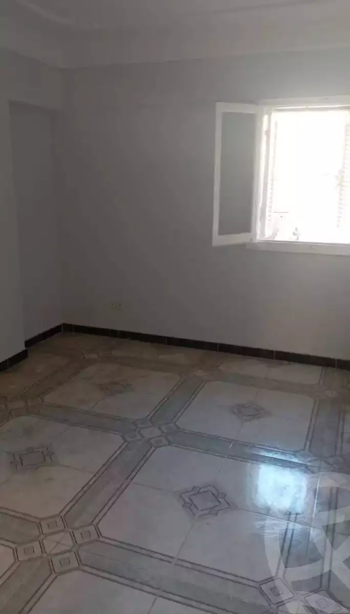 https://aqarmap.com.eg/ar/listing/6518641-for-sale-alexandria-lsywf-al-saaeh-sq