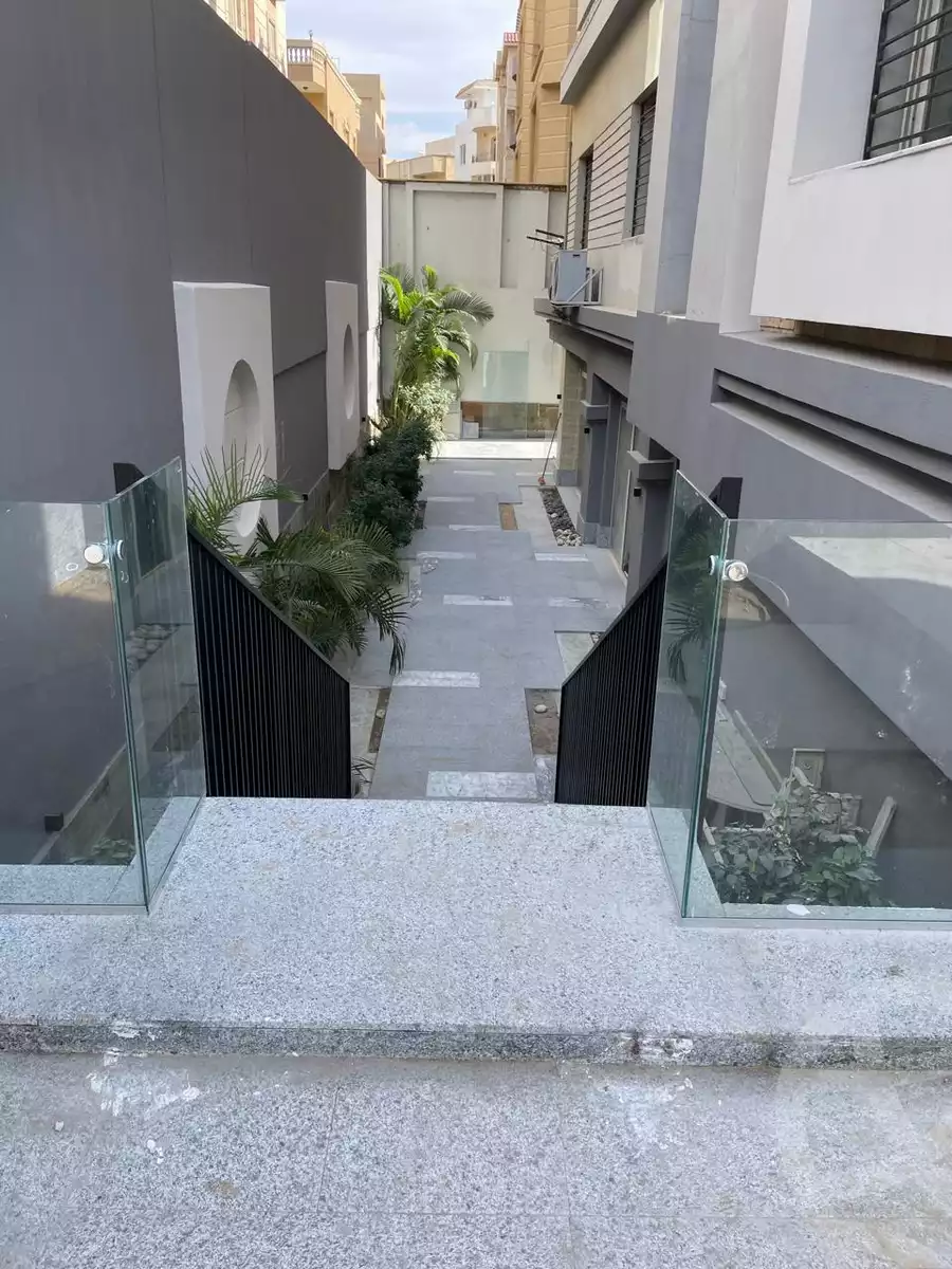 https://aqarmap.com.eg/en/listing/6520335-for-rent-cairo-new-cairo-el-banafsg-el-banafsag-12