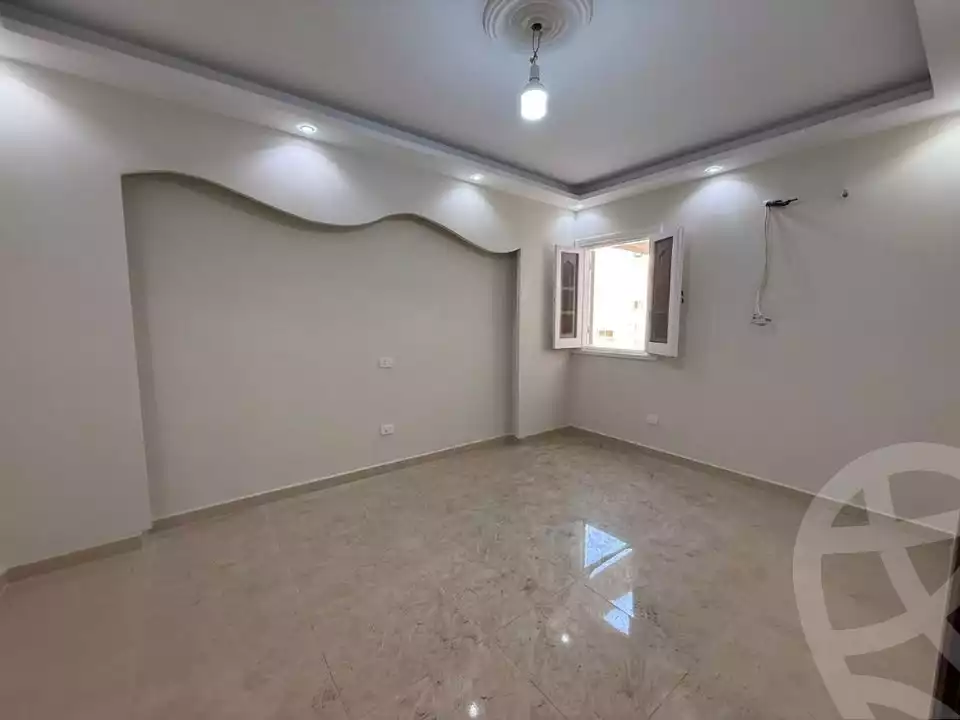 https://aqarmap.com.eg/ar/listing/6522844-for-sale-alexandria-camp-cesar-port-said-street