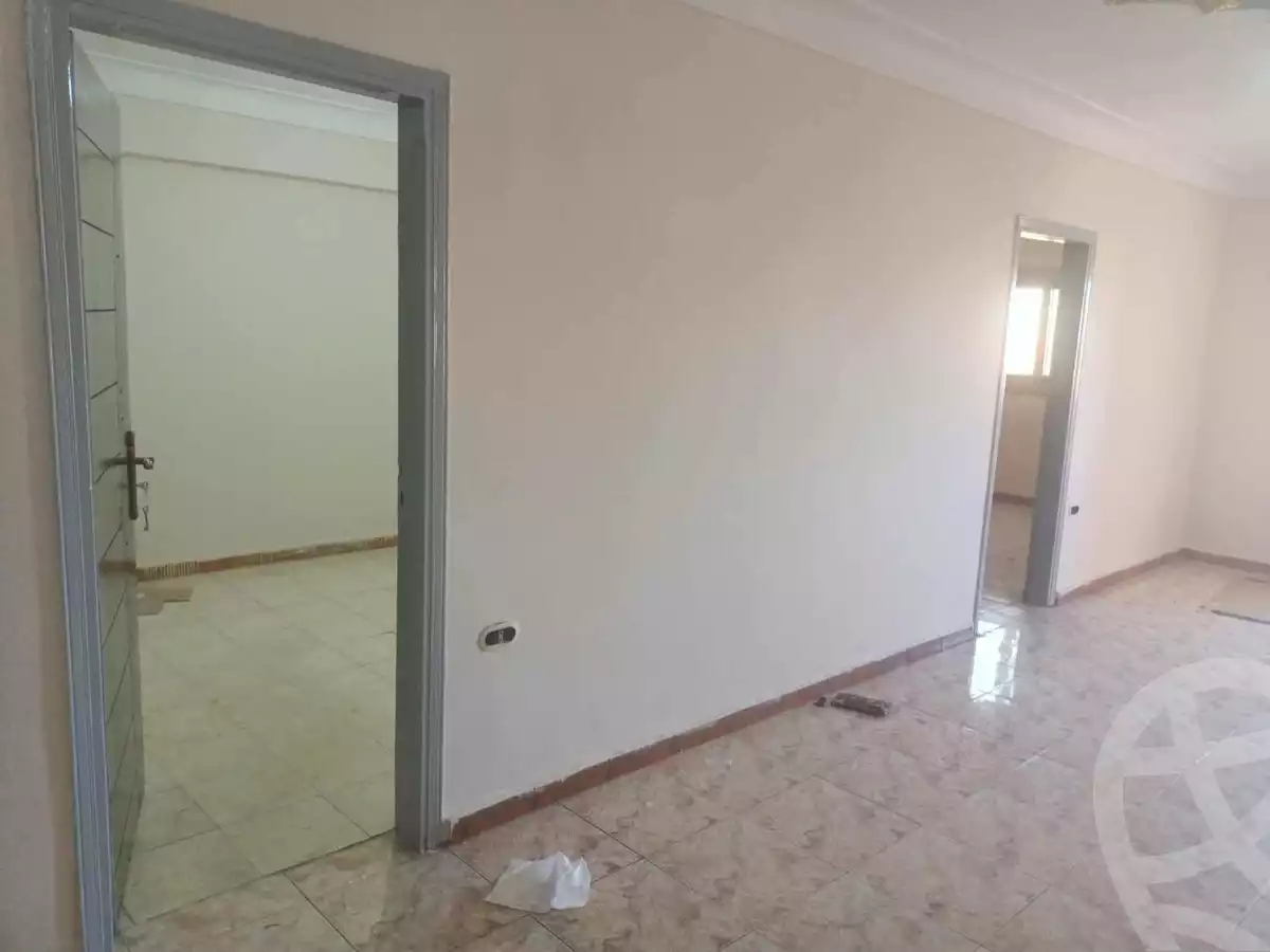 https://aqarmap.com.eg/ar/listing/6524506-for-rent-alexandria-alexandria-marsa-matrouh-rd