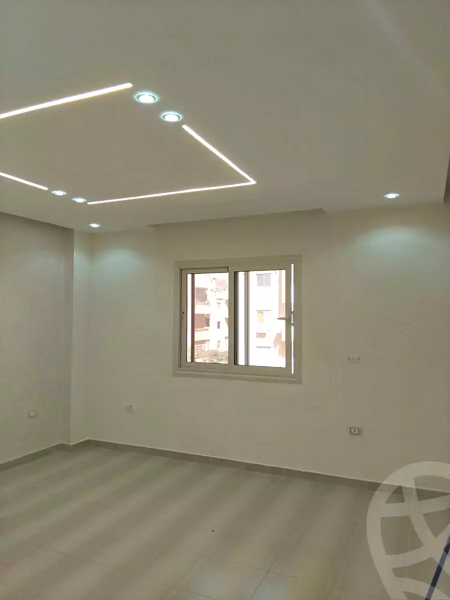 https://aqarmap.com.eg/ar/listing/6525086-for-rent-cairo-new-cairo-compounds-el-ashrafia