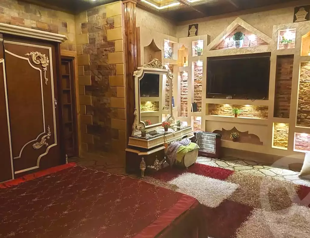 https://aqarmap.com.eg/ar/listing/6527331-for-sale-alexandria-l-jmy-lbytsh-mahmoud-awad-st