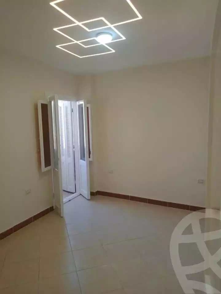 https://aqarmap.com.eg/ar/listing/6527965-for-sale-alexandria-l-jmy-el-hanouvel-el-salam-st