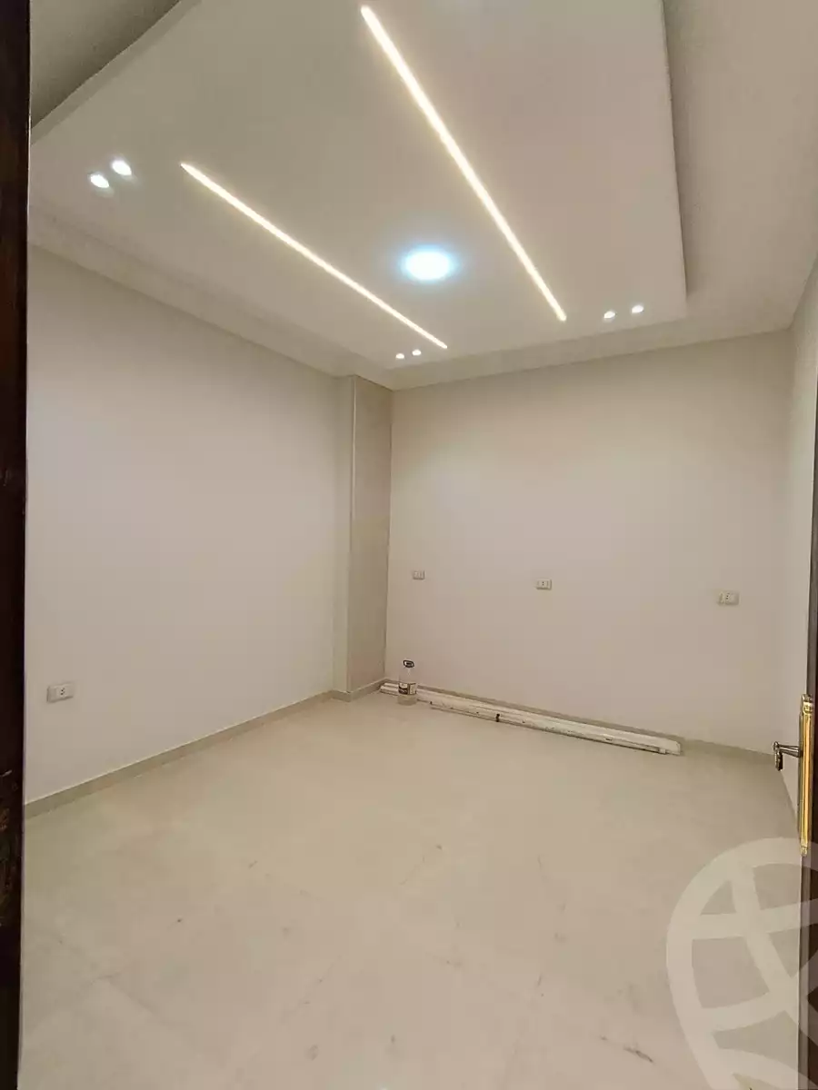 https://aqarmap.com.eg/en/listing/6528150-for-sale-qalyubia-shubra-el-khaima-el-shareaa-el-gadid-st