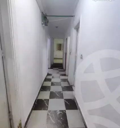 https://aqarmap.com.eg/ar/listing/6528507-for-rent-cairo-faisal-kafr-tohormos-queen-nazli-st