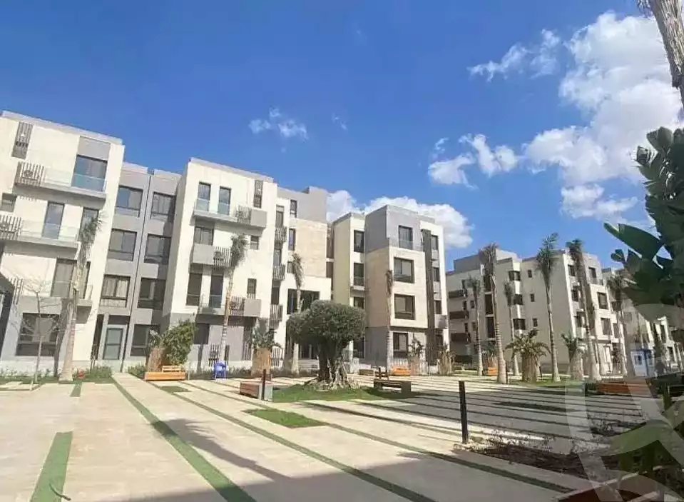 https://aqarmap.com.eg/en/listing/6528884-for-sale-cairo-el-sheikh-zayed-city-compounds-beverly-hills