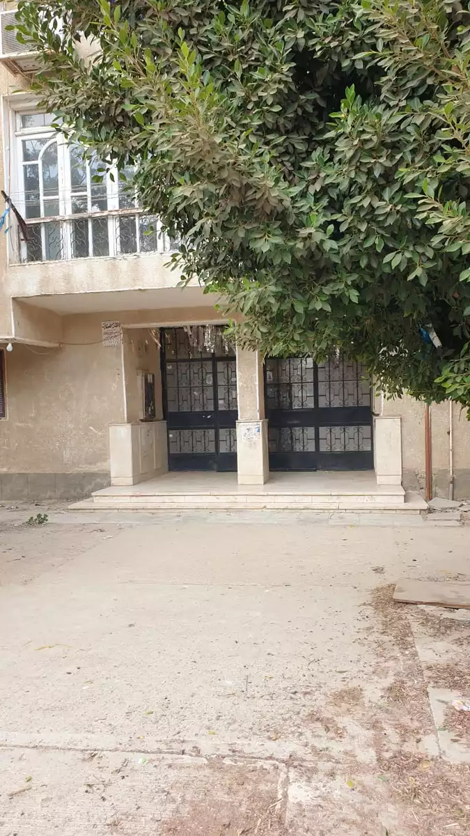 https://aqarmap.com.eg/en/listing/6529180-for-sale-cairo-6th-of-october-el-ahyaa-neighborhood-11th