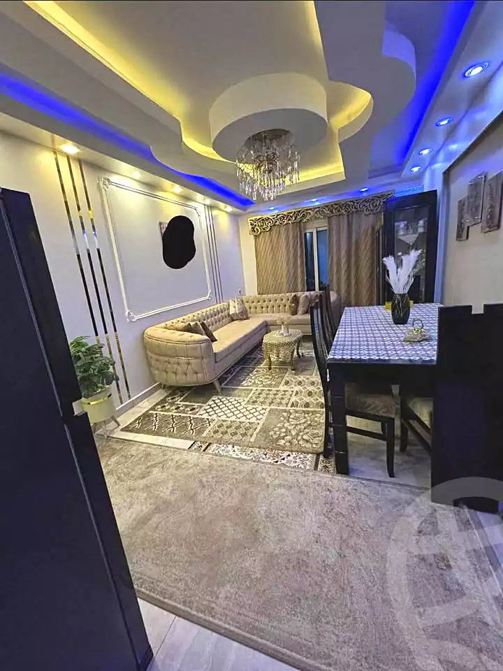 https://aqarmap.com.eg/ar/listing/6530287-for-sale-cairo-helwan-hadayek-helwan-nile-corniche-st