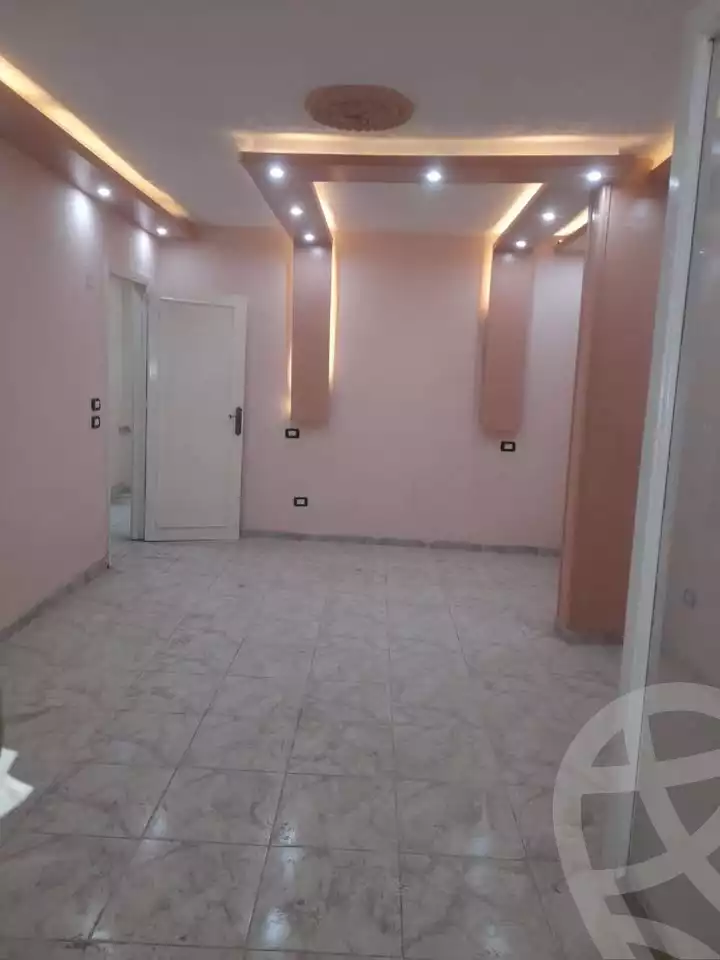 https://aqarmap.com.eg/ar/listing/6531375-for-sale-alexandria-l-jmy-el-hanouvel-el-warsha-st