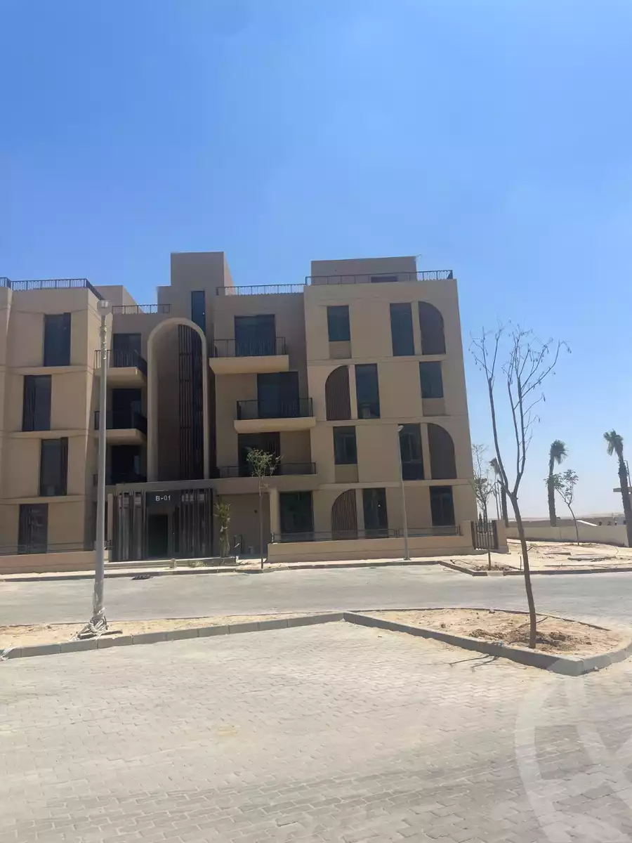 https://aqarmap.com.eg/ar/listing/6533554-for-sale-cairo-el-sheikh-zayed-city-lshykh-zyd-ljdyd-vye