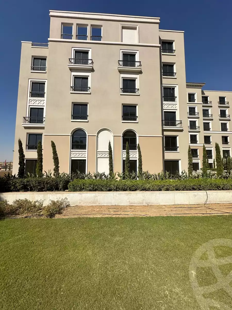 https://aqarmap.com.eg/ar/listing/6537374-for-sale-cairo-el-sheikh-zayed-city-compounds-kmbwnd-fyldj-wyst-dr-llttwyr