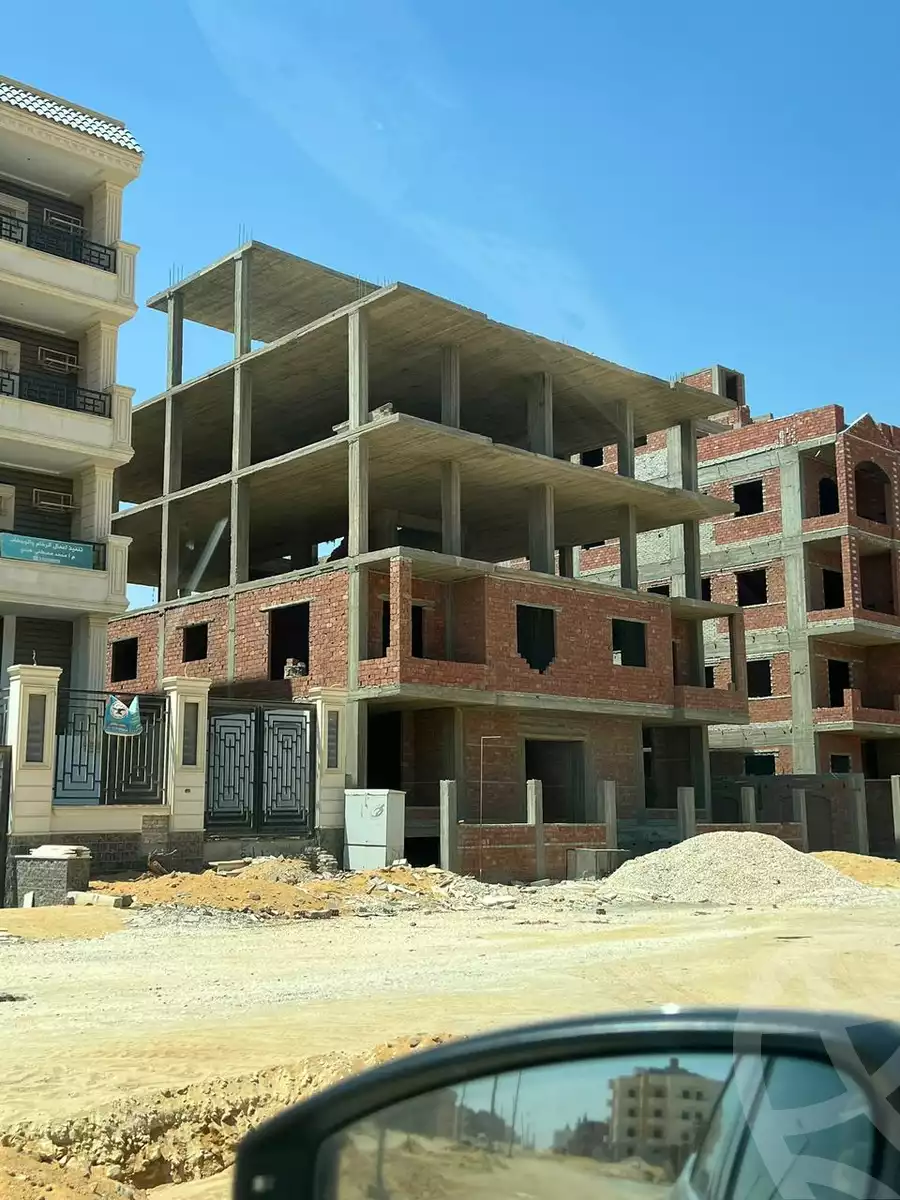 https://aqarmap.com.eg/en/listing/6538474-for-sale-cairo-new-cairo-bait-el-watan-sixth-neighborhood